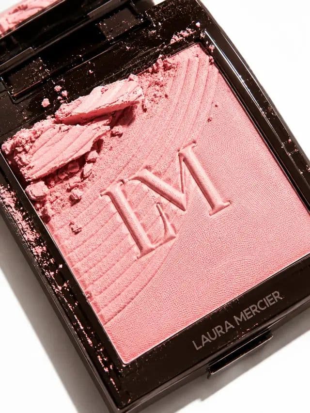 This Strawberry 🍓 Blush Color Infusion Duo by @Laura Mercier is the most perfect soft pink for an effortless, fresh-faced look. 🌸✨ The formula blends beautifully and gives the prettiest natural flush that lasts all day! 😮 Shop with the link in my bio 🛍️ and use code MANDIB8803 to get 15% off your entire order! 💖 ✨ 15% off applies to one-time orders and subscriptions. ✨ Discount applies to your first subscription order only. ✨ Limited to one use per customer. #lauramercier ✨ #blush 🍓 #beautycommunity 🥰 #fypage 🌈 #mandib8803💕