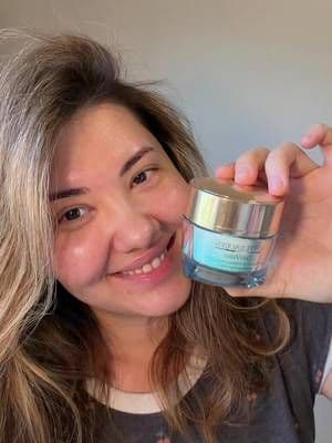 current skincare obsession @Estée Lauder DayWear Jelly Cleanser → silky foam cleanse DayWear 72H Sorbet Crème → instant glow + hydration simple, fresh, radiant @CXS #esteelauder #giftedbyesteelauder #DayWear #Skincare #antiaging