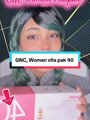 Esta caja multivitamínico es para mujeres de 40 años en adelante, la cual les cuentan con soporte multivitamínico. También contiene soporte para la belleza soporte para la salud cardiovascular, soporte para la salud ósea.@GNC Live Well #gnc #Gncvitapak #girls #woman #gncvitapak40woman#collage #gncwomens50vitapak #gncwomens30vitapak #gncwomensmultivitamin #gncwomensvitapak #supplementsforwomenover40 #gncvitaminsforwomen #womenmultivitaminsupplement #gncwomenvitapak #gncmensvitapak #gncvitaminpack #life #skin #mom #tiktokshop #beauty