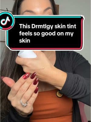 I’ve literally seen this brand everywhere so I went ahead and found out they had a tinted moisturizer with SPF and they’re known for being medical grade skin care. It was a no-brainer so I went ahead and grabbed it. Love that it’s universal so I don’t have to find my perfect color as well. #drmtlgy #drmtlgysunscreen #skincare #spfmakeup #fashionlookbook #spotlightfinds #newyearnewaura #tiktokshopcreatorpicks #mademyyear #ttslevelup #ttsdelightnow #GiftGuide #TikTokShopLoveAtFirstFind #seasonalgems #lovelanguage #tiktokshopjumpstartsale #tiktokshopthebiggame