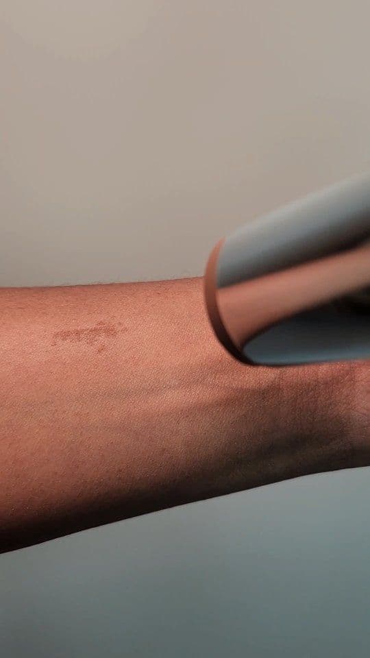 Let me run this @dior @diorbeauty Forever Skin Contour Stick back!
Shade: Medium 3
❤️ Like, comment, save, and share!