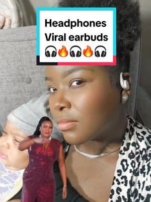 🔥🔥These open ear earbuds are awesome 🥰🎧 Highly recommend trying them from @ZihnicShop asap before they sell out on the tiktok shop again🏃🏾♂️💨. •°•°•° #treasurefinds #backtoschool #dealsforyoudays #earbudswireless #earbuds #earbudsviral #headphones #noisecancelling #wirelessheadphones #headphonesrecommended #TikTokMadeMeBuyIt #airpods #creatorsearchinsights