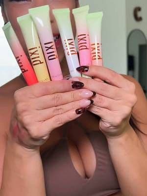 I’ve been waiting for these to come in because I was so excited about the pixie tone lip gloss!! How cool that it’s pH reactive?! The colors are super pretty and if you wipe them off, they stain your lips! Love that!! #pixiliptone #pixilipgloss #pixibeauty #phlipgloss #ttsbeautybesties #tiktokshopcreatorpicks