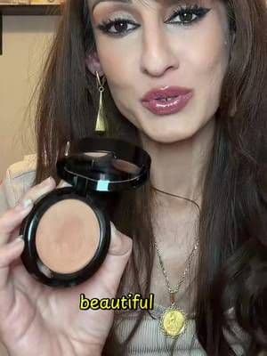 @Laura Geller Beauty proud to be an ambassador for a beautiful brand like Laura Geller thank you for the opportunity makeup and beauty products are always amazing, major sale, brush, and flawless bomb glow #LauraGellerBeauty #LauraGellerAmbassador #WonderBalmWays #TikTokShopJumpstartSale #TikTokShopCreatorPics