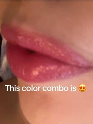 This color combo looks amazing run and get this duo while it’s on sale. Limited time prices @Laura Geller Beauty #tiktokshopblackfriday #tiktokshopcybermonday #ttssoutheast #tastemakersorlando #holidaymakeup