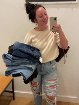 #repost I frequently get asked about my jeans, so I’m reposting this video… they’re all in my LTK! #ltk #jeans #aejeanshavefun #aejeans #americaneaglejeans #americaneagle #haul #tryon #tryonhaul #trend #trending #viral