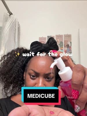 My skin literally feels different after this ✨ PDRN Hydrating Gel Cleanser @medicube global @medicube_us #Medicube #PDRNSkincare #KBeautyRoutine #TikTokMadeMeBuyIt #tiktokshipstarterpicks