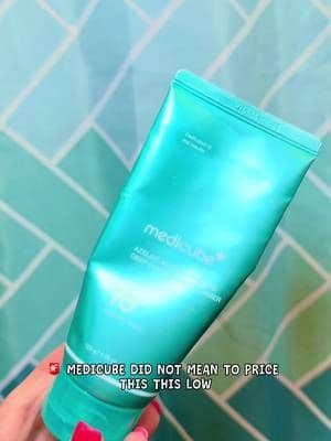 Medicube’s Super Brand Day has this cleanser priced lower than I expected. If you’ve been thinking about trying it, now’s the time. 🧡 #Medicube #SuperBrandDay #TikTokShop #Skincare #AcneProneSkin