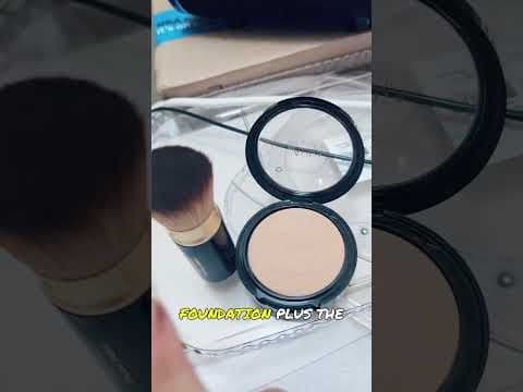 If you are over 30 and looking for a quality powder foundation check out this Laura Geller Beauty