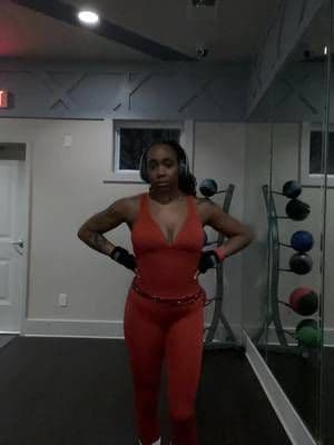 I got this one piece set off the tik tik shop 👌🏾 perfect for the gym or running errands.. Grab yours today🔥🔥 Shapellx Deep V Shapewear #tiktokshop #fyp #gymtok #contentcreator #viraltiktok