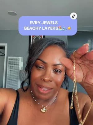 Look 👀 how cute and beachy this set is 😍 Obsessed with the layered look @EvryJewels #everyjewels #layeredjewelry #beachyvacayjewels #tiktokspringglowup #Tiktokshopmothersday