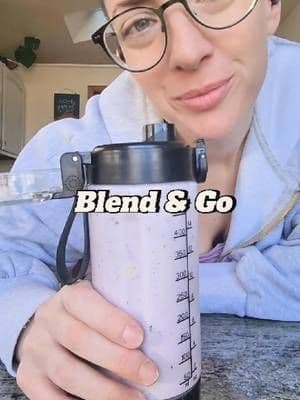 Not only is a big, heavy base a huge annoyance to lug around and lift while you sip your smoothie, I hated how easy it was to accidentally bump the "On" button. EVERY rechargeable, portable blender should have this feature, IMO. @my_chefman #chefman #blender #kitchengadgets #gymtok #proteinshake #smoothie #onthego #giftguide #ttsdelightnow #ttslevelup #tiktokshopcreatorpicks #barriercream