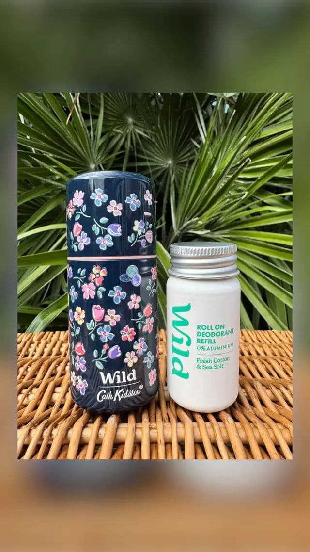 I couldn’t resist treating myself to this stunning Wild x Cath Kidston case 🌸 and pairing it with the Fresh Cotton & Sea Salt roll-on refill. It’s as fresh and smooth as it looks! ✨ Why I love Wild: 🌿 Sustainable & eco-friendly – reusable cases + compostable refills 🧴 Aluminium-free formula that’s gentle but effective 🌱 Vegan & cruelty-free ♻️ Designed to cut down on single-use plastic If you’ve been thinking of making the switch to a natural deodorant that actually works, Wild is such a great choice. ✨ Use my code GLOWWITHANIA for savings at checkout! @Wild Refill #AD #selfpurchase #wildrefill #Glow_with_Ania #aluminiumfreedeodorant