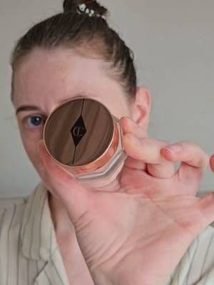 Charlotte's Magic Cream for that instant glow! Loving it in my morning routine ✨️ Affiliate link is in bio 🔗 @Charlotte Tilbury #AD #BeautyMustHave #CharlotteTilbury #MagicBeautyStars