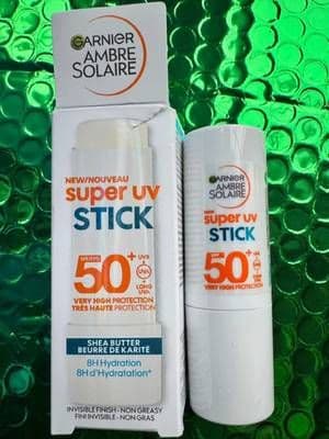 ☀️ Exciting Delivery from Garnier! ☀️ Look what just arrived - the new Garnier Ambre Solaire Super UV Stick SPF 50+! 💚 I’m so excited to test this out and see how it performs. A sunscreen stick with 8-hour hydration, shea butter, and an invisible finish? Sounds like a game-changer! I’ll be putting it to the test and sharing my thoughts soon. Stay tuned! @Garnier #mygarniercommunity #SPF50 #Glow_with_Ania #Suncare #SkincareLover #ad #gifted #GarnierAmbreSolaire #UVProtection